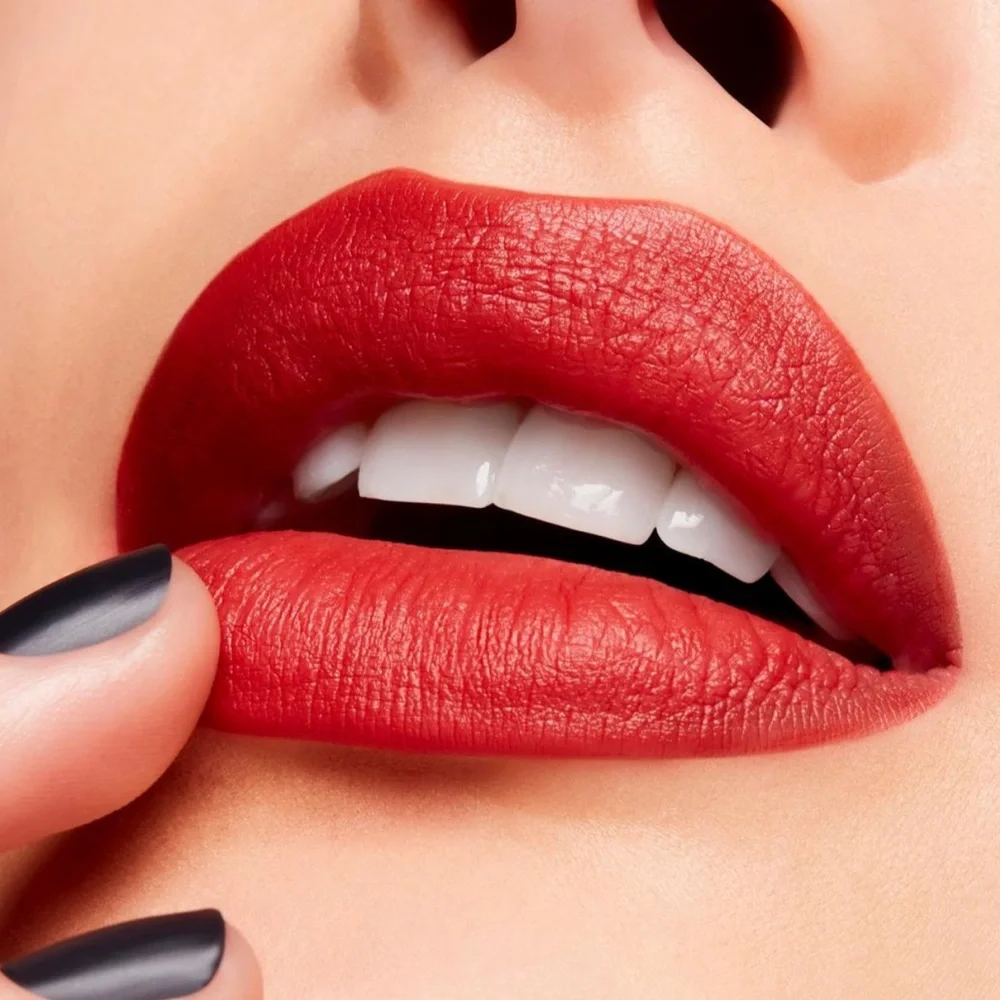 MAC Powder Kiss Velvet Blur Slim Stick Lipstick 877 Devoted To Chili NIB $28